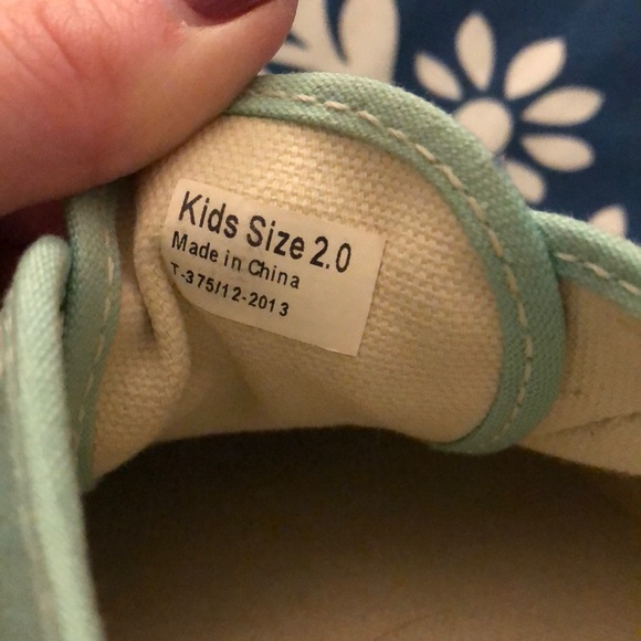 Turquoise vans - Picture 3 of 5